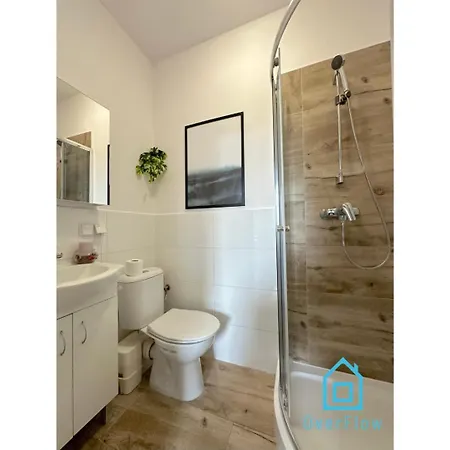 公寓 Birch - Peaceful Retreat, 10 Minutes To Old Town & Seaside